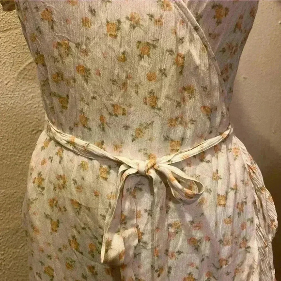 Billabong Wrap and Roll Woven Floral Dress Size M - Picture 6 of 16